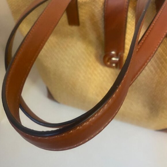 Cole Haan Classic Large woven Tote Bag/Purse - Picture 4 of 8